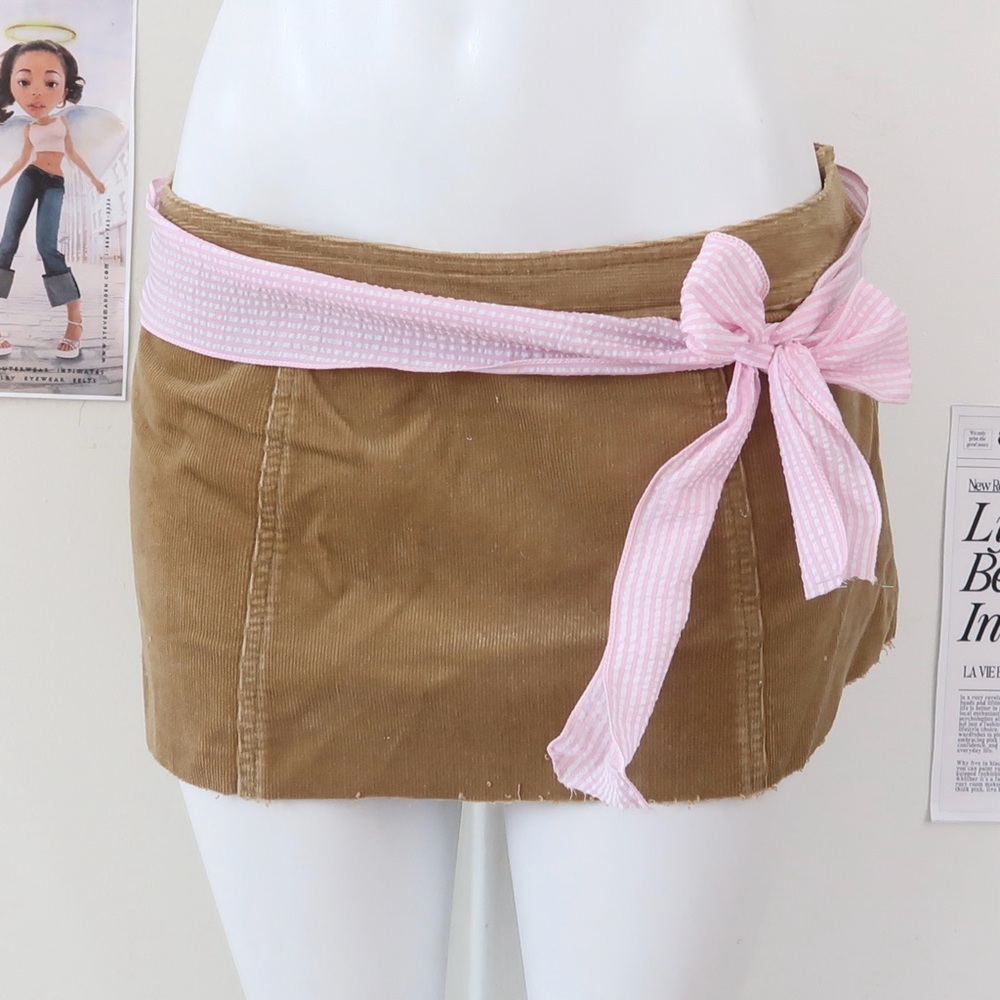 Vintage Liz Claiborne Tan Corduroy Mini Skirt (Sz 10)
